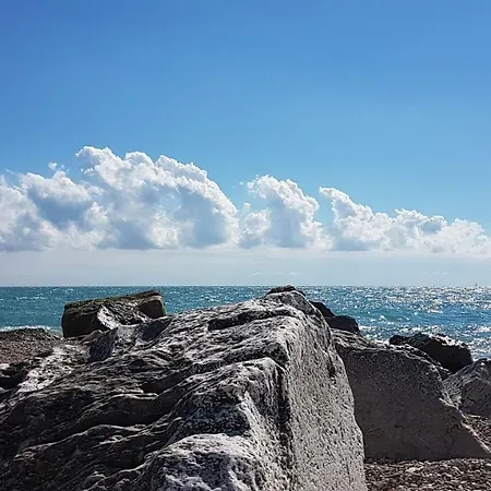 Centralissimo A 10 Passi Dal Lungomare Tatil Evi